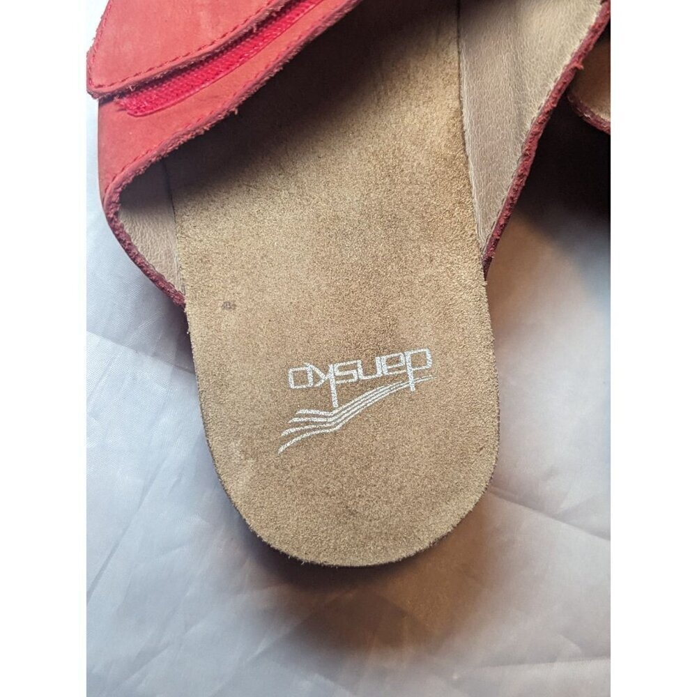 Dansko Maddy Milled Red Nubuck Womens SZ 39/8.5 Slip On Slide Sandals - Picture 3 of 16